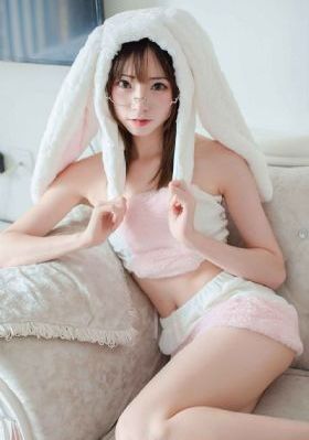 《绝望主妇 第一季》电视剧_DVD高清在线观看