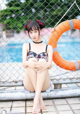 《春色寄情人》电视剧_BD英语在线视频播放
