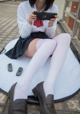 《风流艳妇》电影_BD英语免费观看超清
