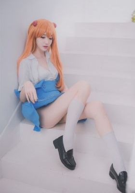 小蜜桃四_HD免费观看最新
